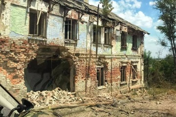 Lysytschansk unter massivem Beschuss, Brücke, Fernsehturm, Wohnhäuser betroffen - Hajdaj