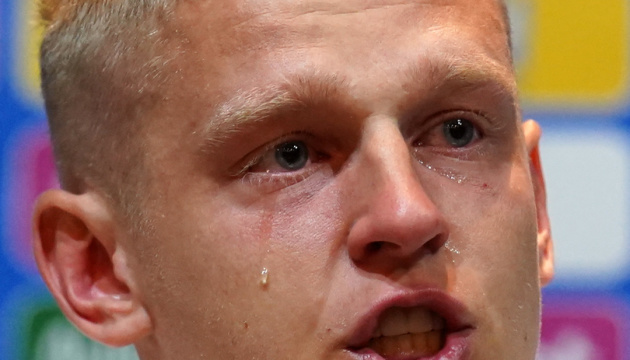 Oleksandr Zinchenko breaks down as he expresses World Cup hope for Ukrainians