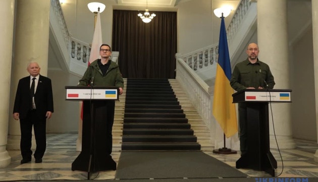 Ukraine und Polen planen Gründung eines gemeinsamen Verteidigungsunternehmens zur Herstellung von Waffen und Ausrüstung