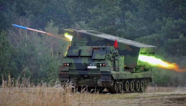 Лондон запросил у США согласие на отправку ракетных систем MLRS в Украину
