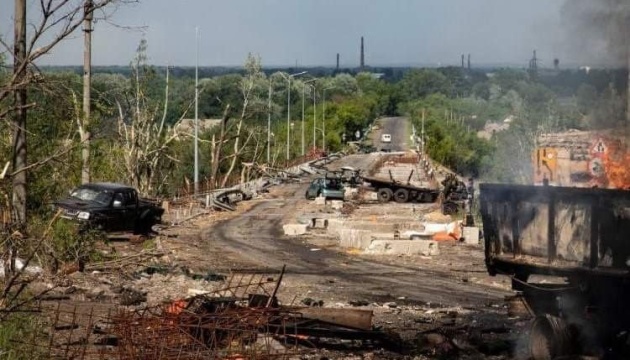 росіяни за добу обстріляли 30 населених пунктів у зоні ООС, загинули троє жителів Донеччини