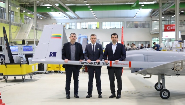 トルコ・バイカル社、リトアニアへウクライナ提供用無人機「バイラクタル」を無償贈与