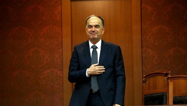Президентом Албанії обрали ексначальника Генштабу Байрама Бегая