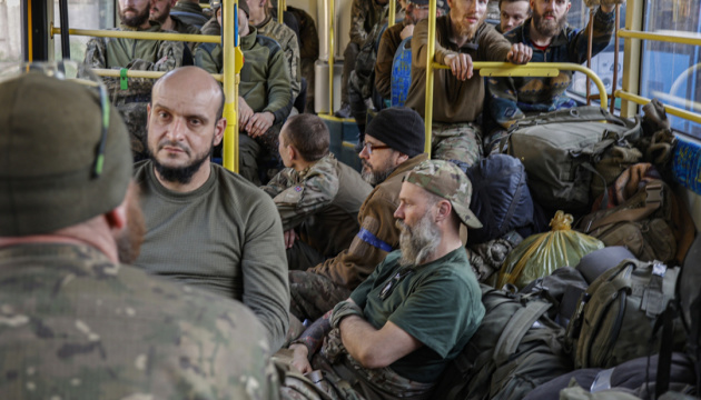 More than 2,500 Azovstal fighters held in captivity