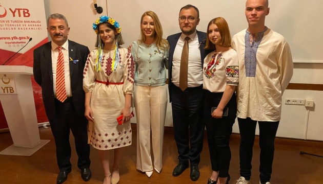 У Туреччині провели вечір української культури та солідарності