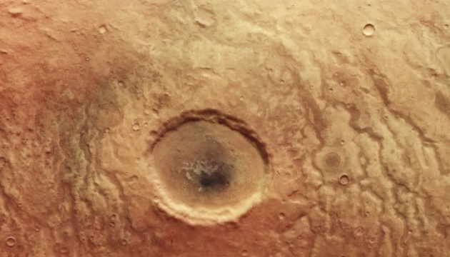 Зонд Mars Express зробив світлину кратера, який нагадує людське око