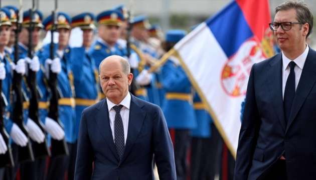 Шольц закликав Сербію запровадити санкції проти росії