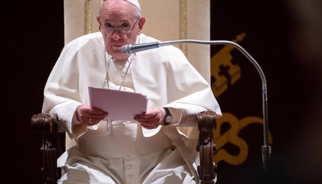El Papa Francisco insta a seguir rezando por la paz en Ucrania