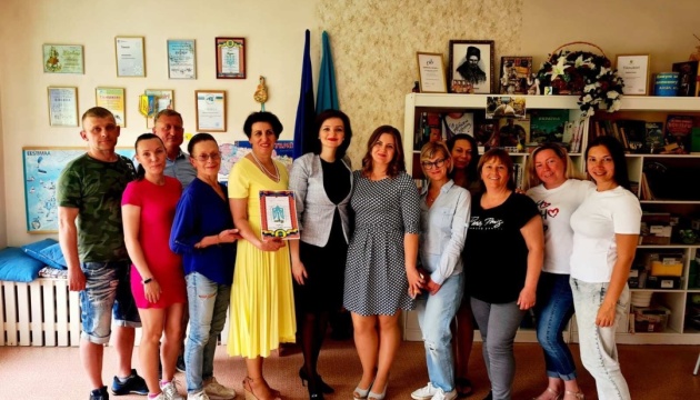 Посол в Естонії відвідала українську громаду в місті Валга