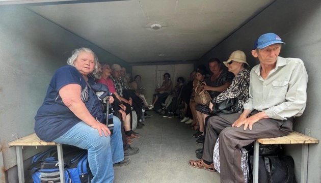 75 personas evacuadas de la región de Lugansk