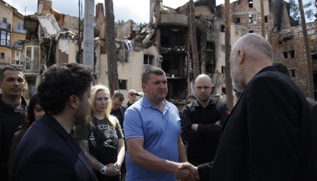 Ministerpräsidenten von Montenegro und Albanien besuchen Irpin und Borodjanka