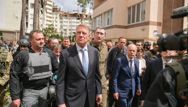 Romanian President calls for bringing Russian war criminals to justice