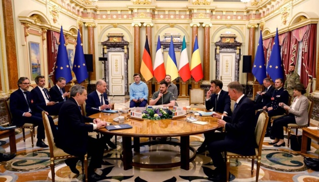 Zełenski spotkał się z europejskimi przywódcami w Pałacu Maryjskim 