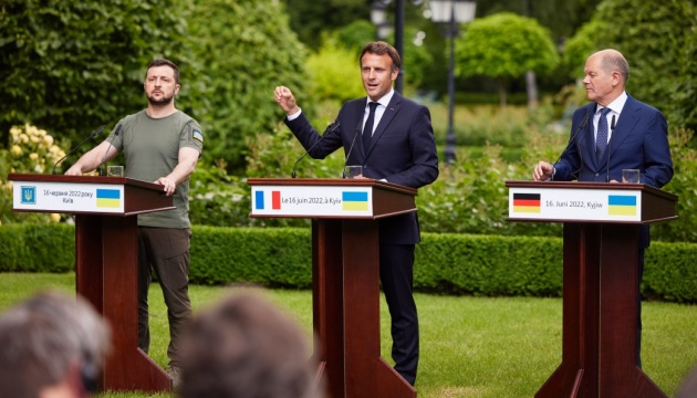 Macron: Será Ucrania la que decida cuándo y en qué términos pondrá fin a la guerra