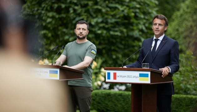 Volodymyr Zelensky s’est entretenu avec Emmanuel Macron 