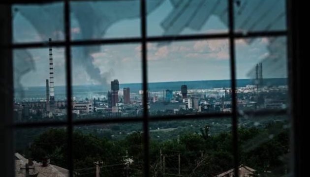Gaidái: La evacuación de la Azot de Severodonetsk es actualmente imposible