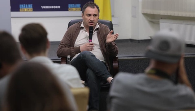 Сольський обговорив з експертами та журналістами стан аграрної галузі в Україні під час війни