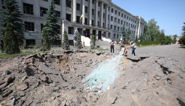 Унаслідок ракетного обстрілу пошкоджено будівлю Харківської державної зооветакадемії