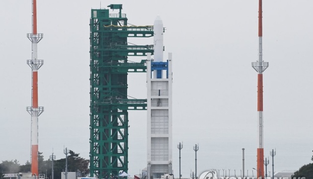 Корея запустила власну космічну ракету