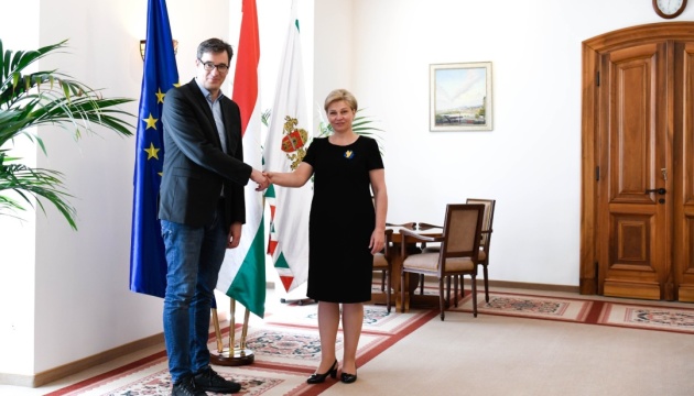 Посол подякувала меру Будапешта за підтримку українців