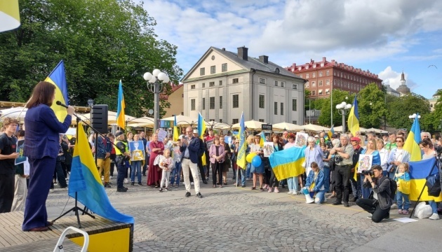 Swedish society actively supports Ukraine