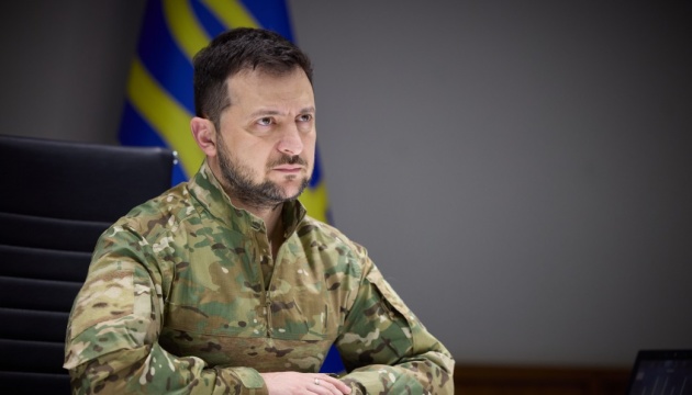 Зеленський нагородив відзнакою «За мужність та відвагу» кораблі ВМС України