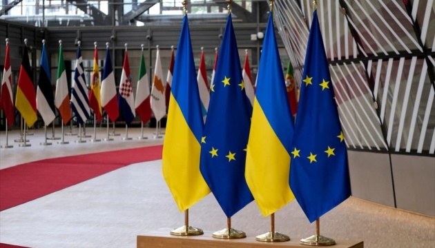 Ukraine erhält EU-Kandidatenstatus