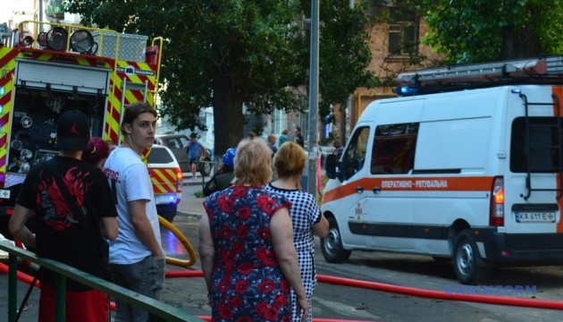 Через ракетний обстріл Шевченківського району Києва поранені п'ятеро людей