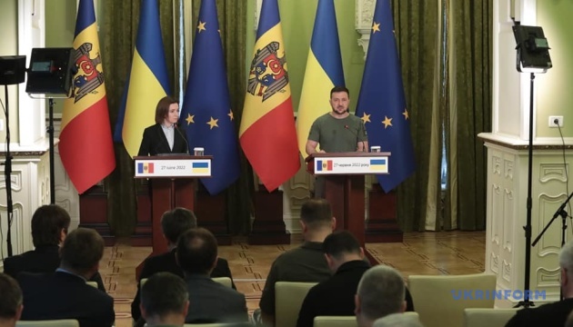 Zelensky, Sandu hold meeting in Kyiv