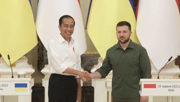 Зеленський зустрічається з президентом Індонезії