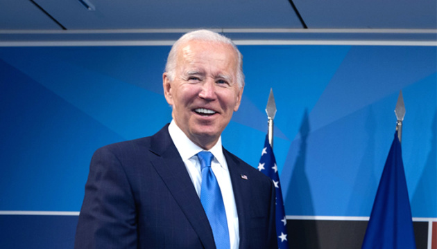 Biden: US to announce $800M in security assistance to Ukraine