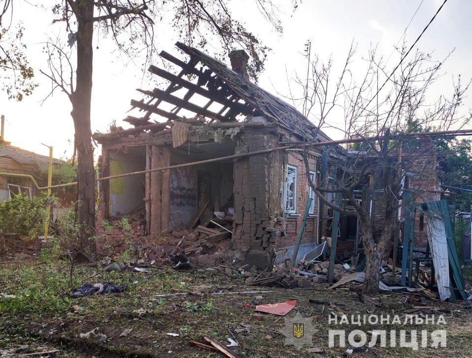 El enemigo abre fuego contra 13 asentamientos en la región de Donetsk, se reportan víctimas fatales