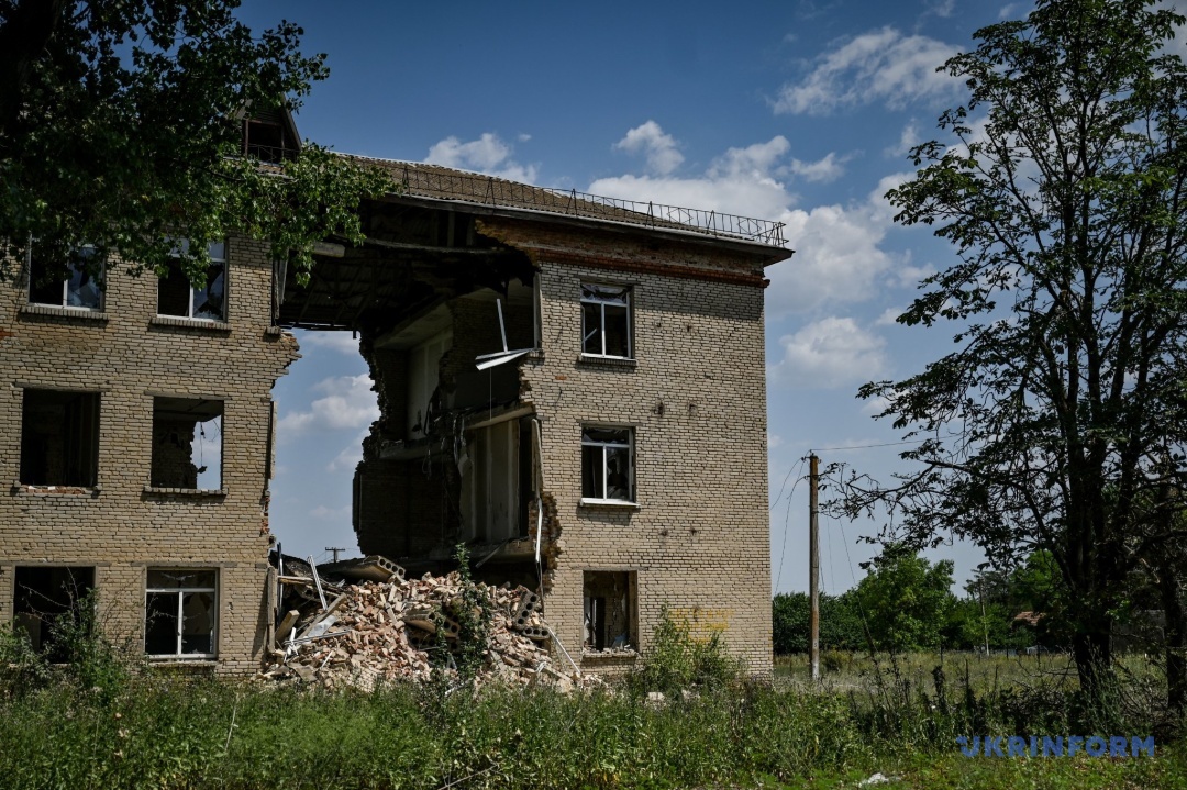 Зачистка происходила под обстрелом: враг крыл артой, авиацией, заходили СУШки - как освободили село Малиновка (фото, видео)