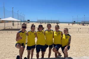 Женская сборная Украины по пляжному футболу разгромила Чехию в Евролиге-2022