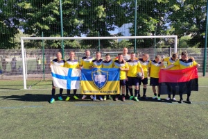 Українські діаспорські команди взяли участь у благодійному кубку з футболу в Парижі