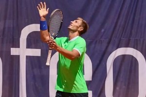 Ucraniano Ovcharenko gana el torneo de la ITF en Eslovenia