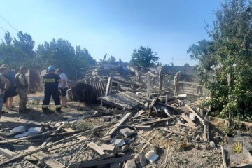 Les frappes russes ont tué au moins trois civils dans la région de Donetsk