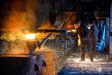 Steel production in Ukraine shrinks by 66% in nine months