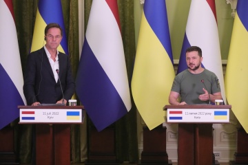 Zelensky: La transformación de Ucrania para su adhesión a la UE continúa a pesar de la guerra