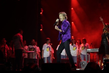 Les Rolling Stones se sont produits à Vienne accompagnés de deux chœurs d'enfants ukrainiens
