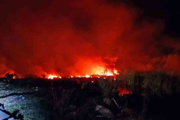 Un avión de carga ucraniano se estrella en Grecia: mueren los ocho tripulantes 