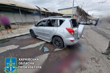 Les troupes russes ont frappé un arrêt de bus à Kharkiv : 3 personnes tuées et 23 autres blessées