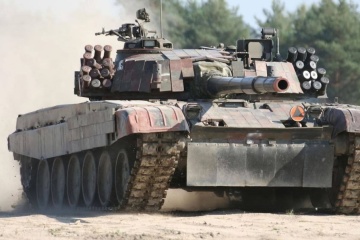 ポーランドの戦車、独の自走対空砲がウクライナに到着