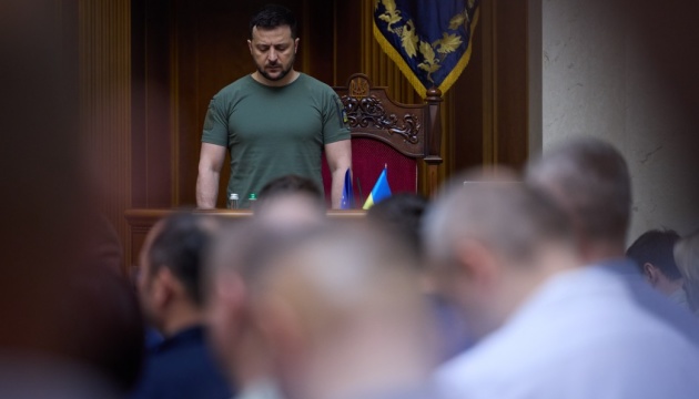Зеленський анонсував запровадження політики Героїв в Україні
