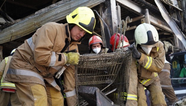 Strike on Kremenchuk: Casualty toll up to 31, search and rescue operation over