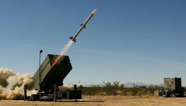 Lituania compra dos unidades NASAMS y se las da a Ucrania