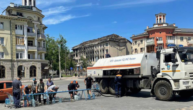 В Мариуполе после протестов захватчики безуспешно пытались «дать воду»