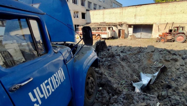 В Харькове россияне ударили ракетой еще по одной школе