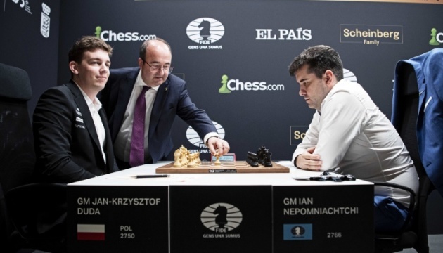 Турнир претендентов: победа Непо и метаморфозы других шахматистов
