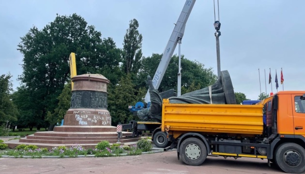 У Переяславі знесли монумент до 300-річчя «возз’єднання» з росією